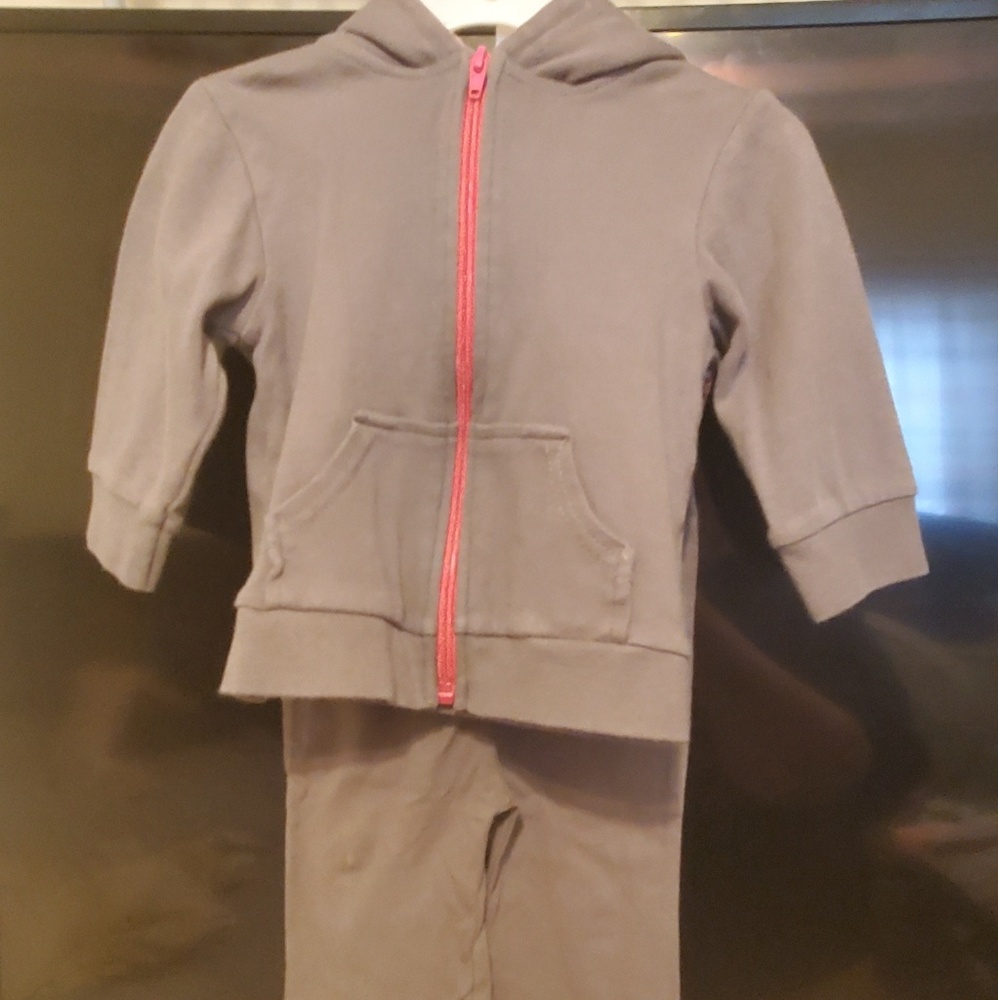 Sweatpants outfit